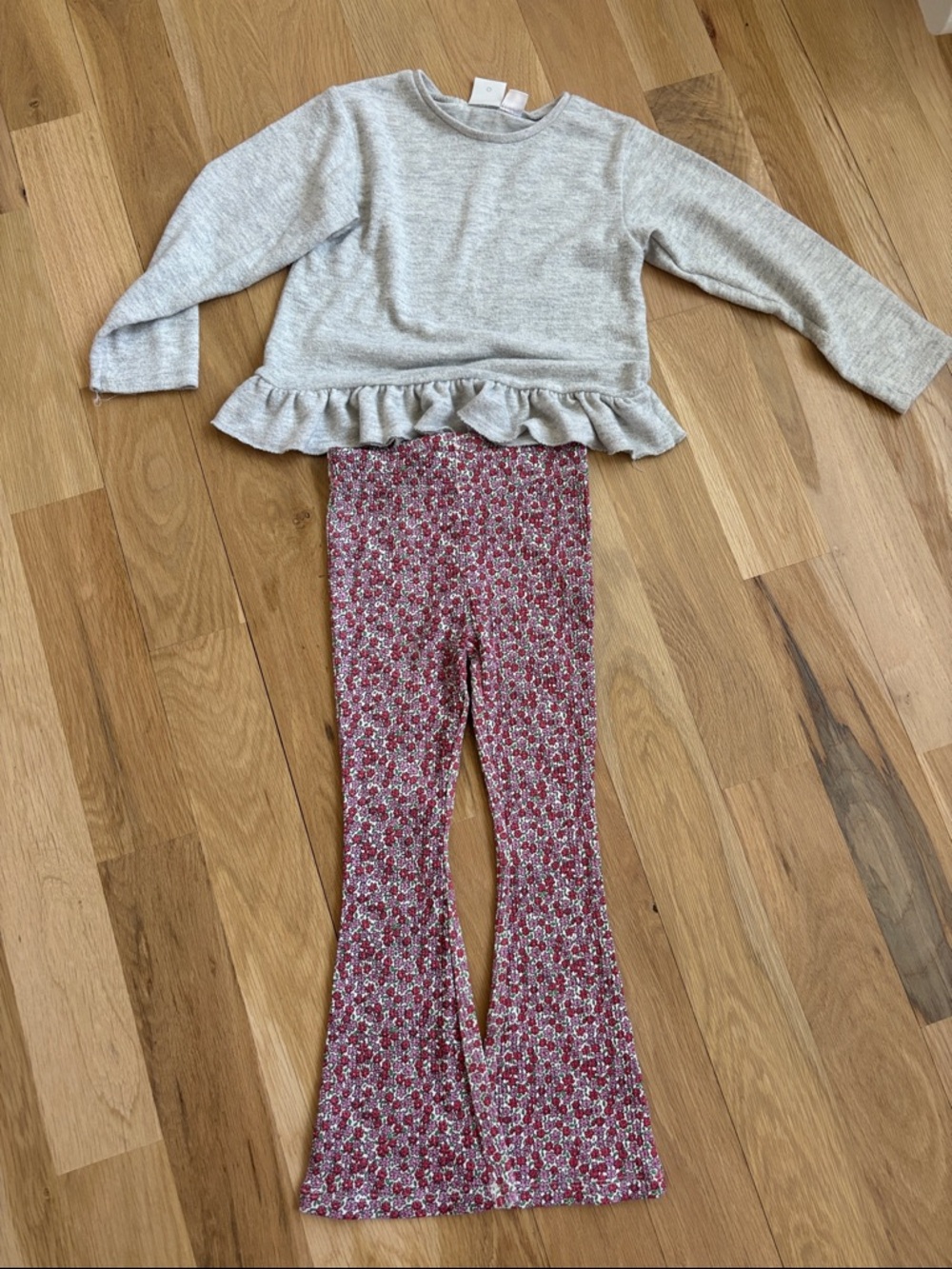 Zara Girls Gray Ruffle Top with Red Floral Bell-Bottom Leggings size 5T